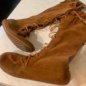 Minnetonka Lace Up Boots. Barely Worn